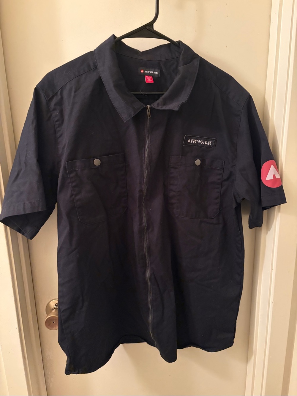 Airwalk Men’s Black Short Sleeve Zip Work Jacket with Patch